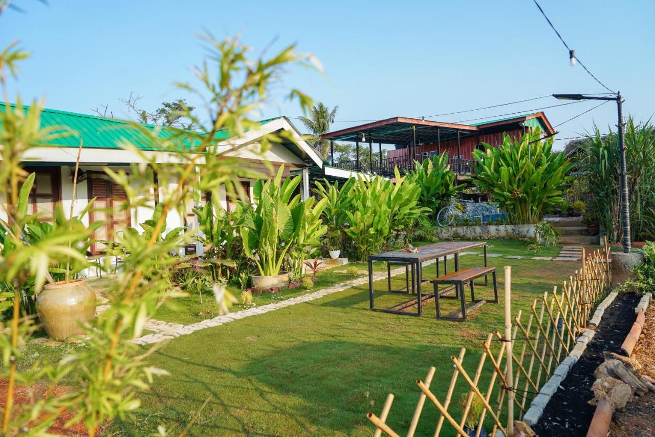Dangau Sala D'Kontena Alor Setar Exteriör bild